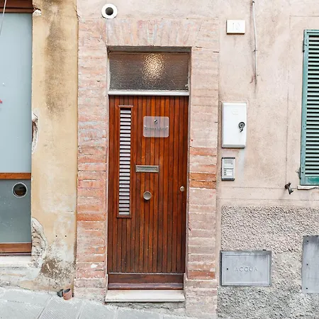 Center - Dimora Intima