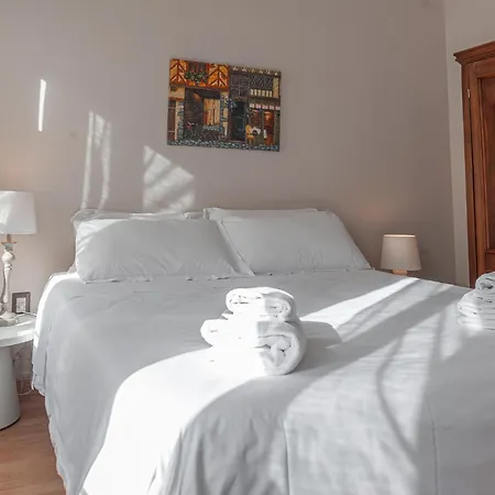 Center - Dimora Intima