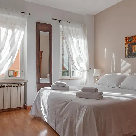 Appartement Center - Dimora Intima *