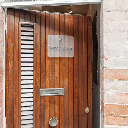 公寓 Center - Dimora Intima *