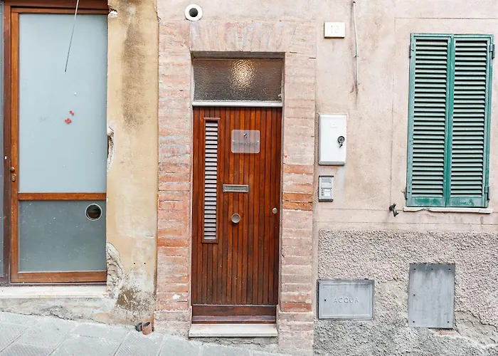 Center - Dimora Intima