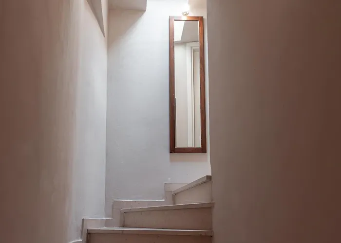 Center - Dimora Intima アパート *