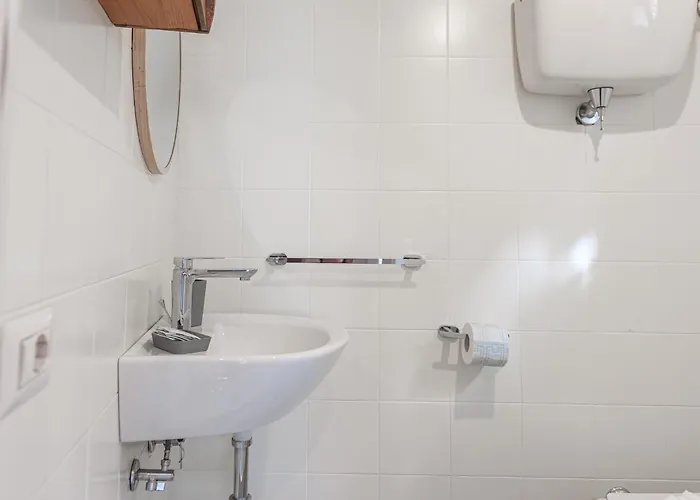 Center - Dimora Intima アパート