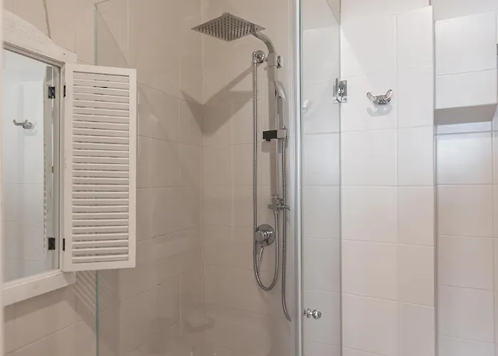 アパート Center - Dimora Intima