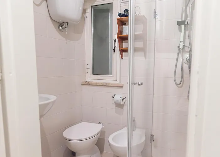 Center - Dimora Intima アパート