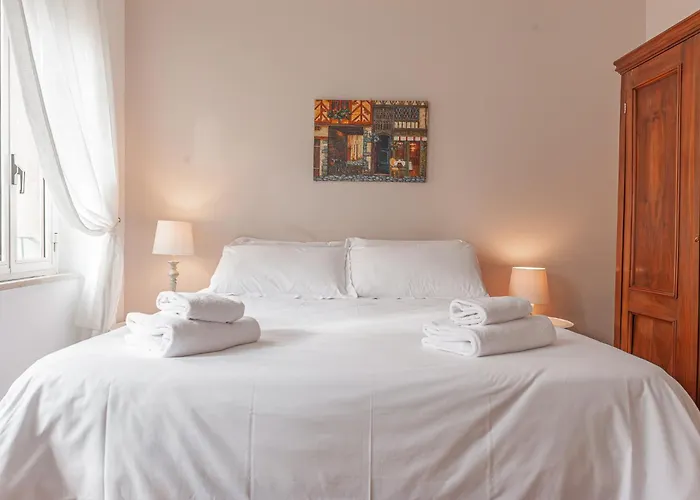 Center - Dimora Intima *